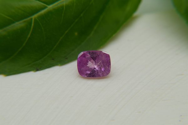 Violet Sapphire - Rectangular - 1 ct
