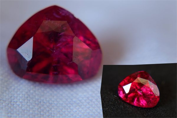 Rubellite - Triangular - 3.26 ct - COR authenticated